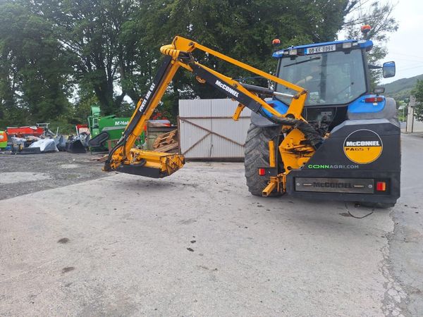 2011 McConnell PA 65T Hedge Cutter 26344 - Main image