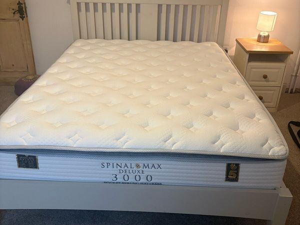 King size bed and mattress Waterford - Main image