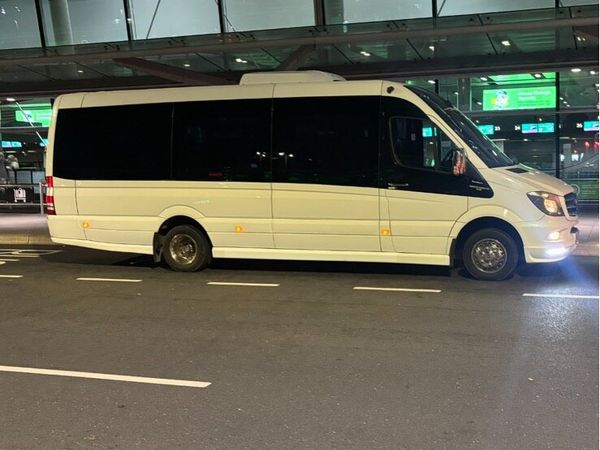 2016 Mercedes sprinter mini bus - Main image