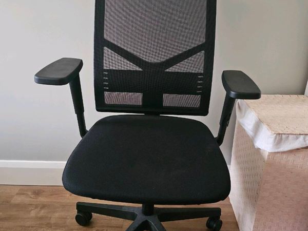 Ergonomic Office Chair - Main image