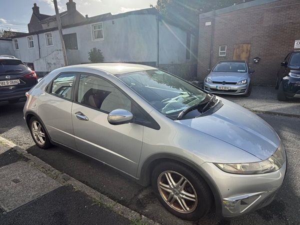 Honda Civic 2006 - Main image