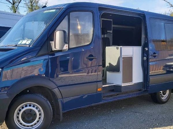 Mercedes sprinter 4 seater camper - Main image