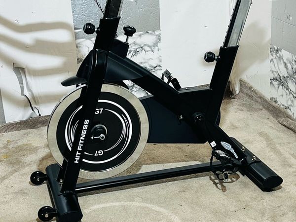 G7 HITT FITNESS EXERCISE BIKE NEW CONDITION - Main image