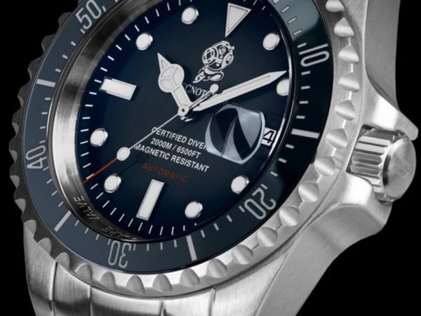 Diving Watch 2000M - Main image