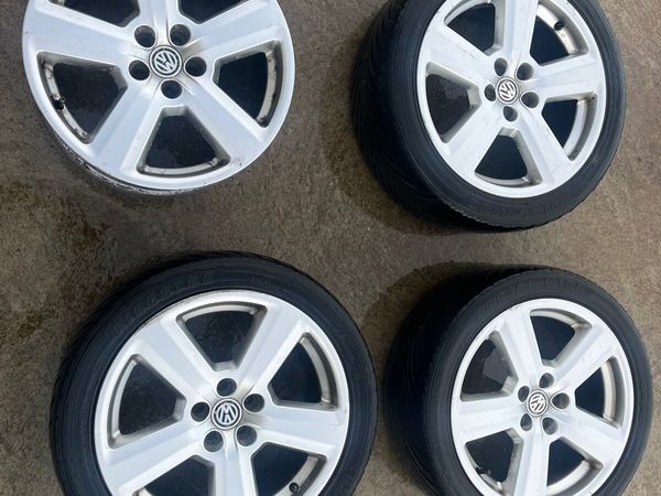 Alloys - Main image