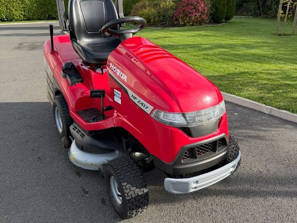Honda 2417 Ride On Mower - Main image