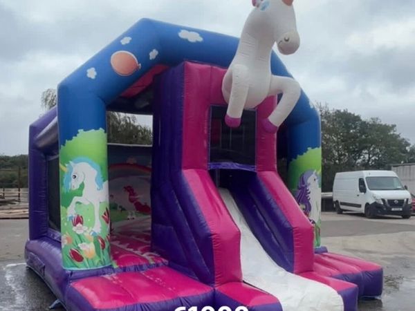 Bouncy castles - Main image