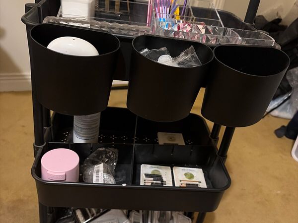 Lash & nails set ups/ products - Main image