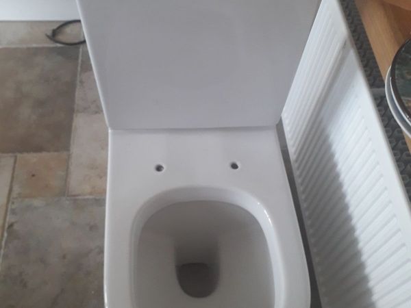 Toilet for Sale – Excellent Condition Never Used - Main image