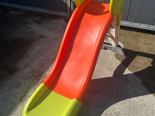 Play slide - Main image