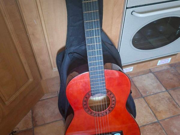 3/4 kids/teen guitar - like new condition - Main image