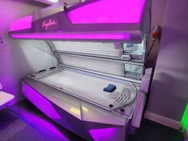 Sunbed Ergoline Affinity 900 - Main image