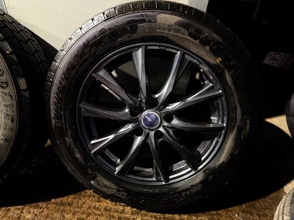 Alloys with tyres for sale - Main image