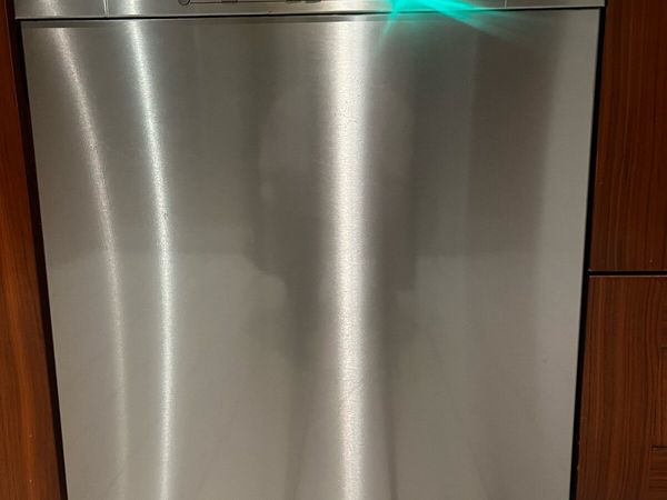 Dishwasher - Main image