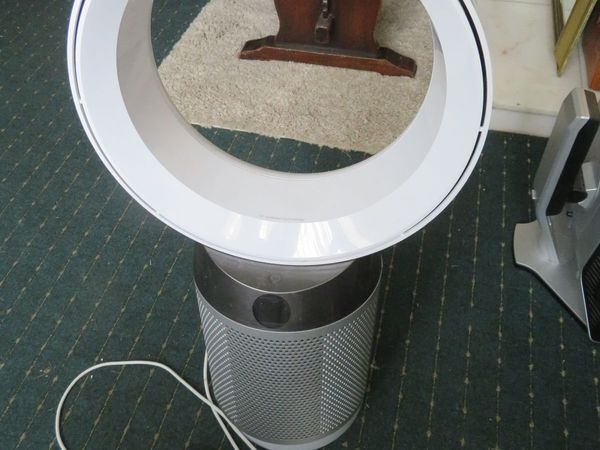 Dyson Air Purifier {DP04} (working, but no remote) - Main image