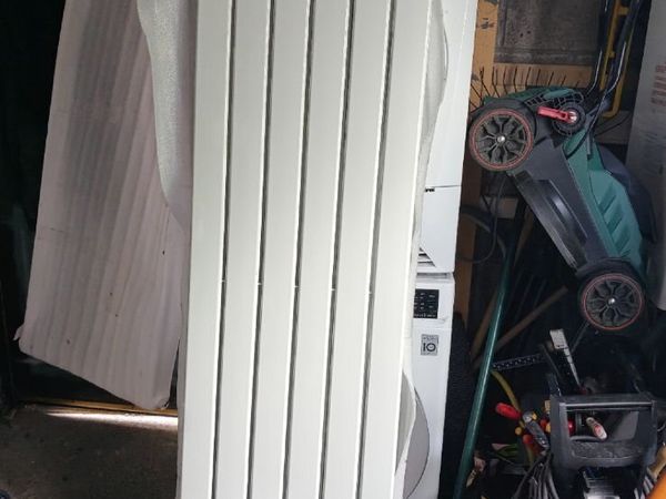 White vertical wall mounted radiator - Main image