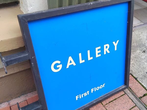 Cast iron double sided sign - Main image