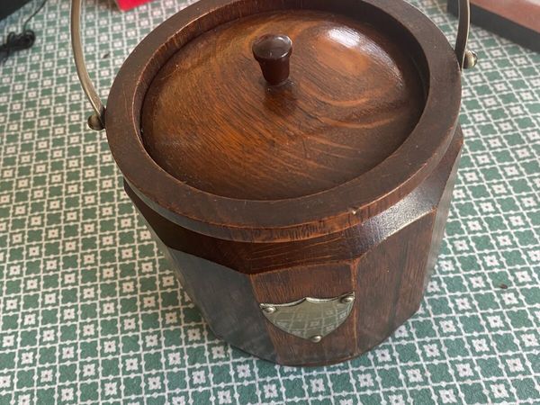 Antique biscuit barrel - Main image