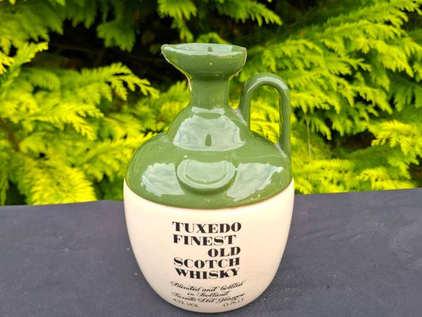 Tuxedo whiskey bottle - Main image