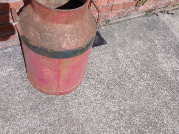 Vintage churn - Main image