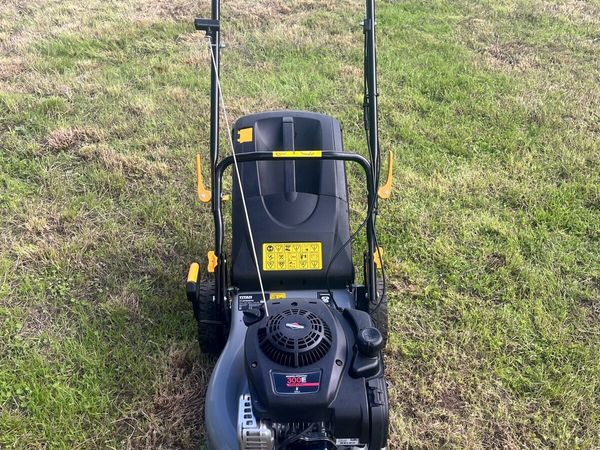 Lawnmower - Main image