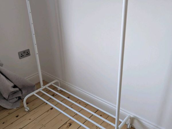 FREE ** IKEA clothes rack - Main image