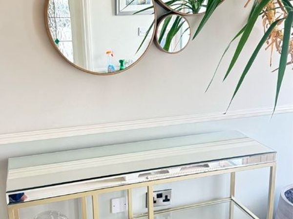 Hall table and mirror - Main image