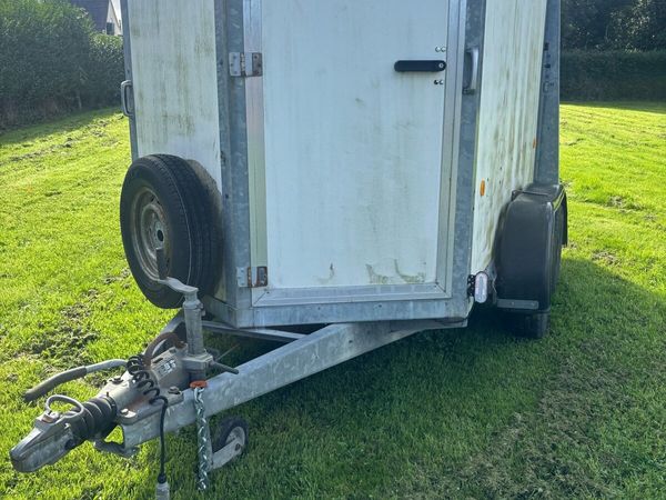 Box trailer - Main image