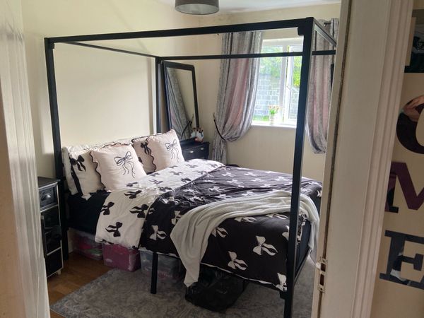 Four poster bed frame double - Main image