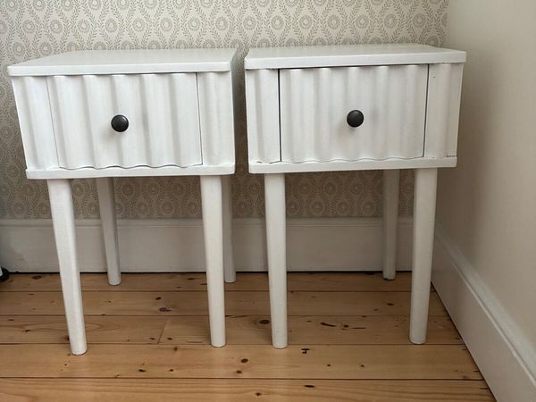2 Bedside Lockers - Main image