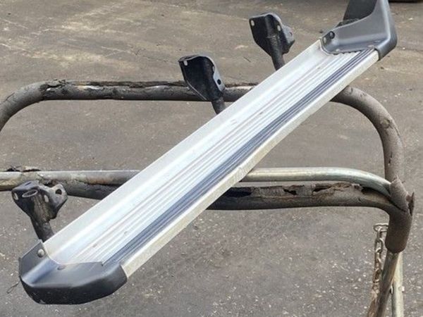 Left and right Side Steps  Mitsubishi PAJERO MK2 - Main image
