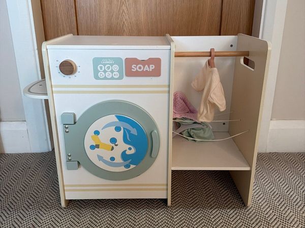 Kids wooden toy washing machine - Main image