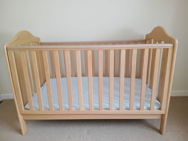 Cot bed - Main image
