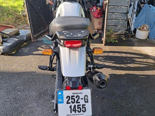 Royal Enfield Himalayan 411 2025 *2 Year Warranty* - Main image