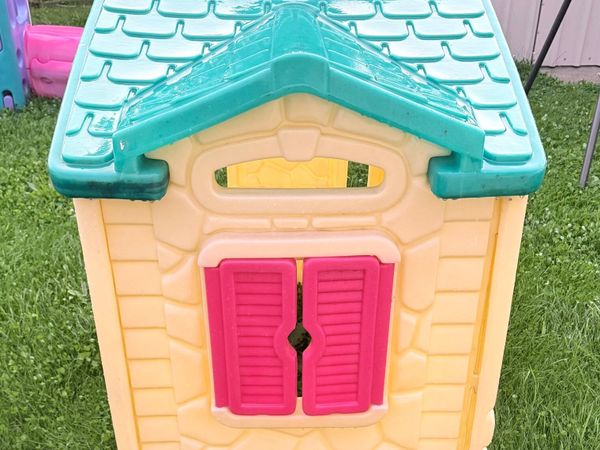 Little Tikes Playhouse - Main image
