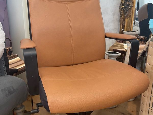 Good quality Ofiss chair - Main image