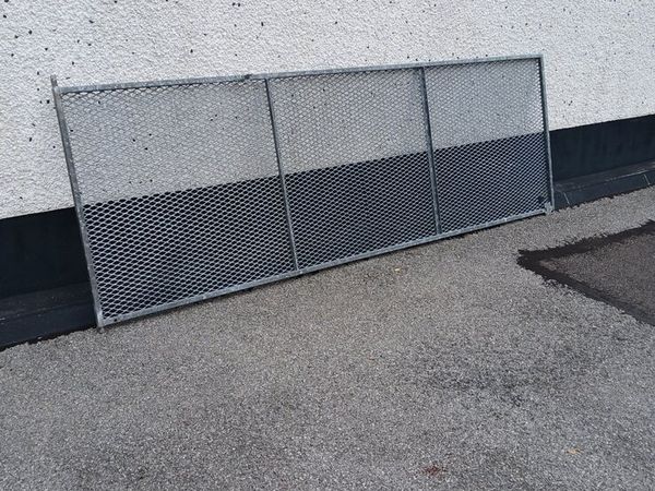 Galvanised gate - Main image