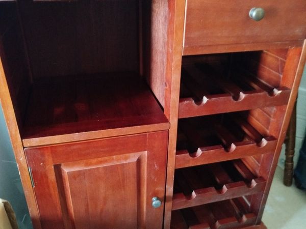 Wooden wine bar & storage - Main image