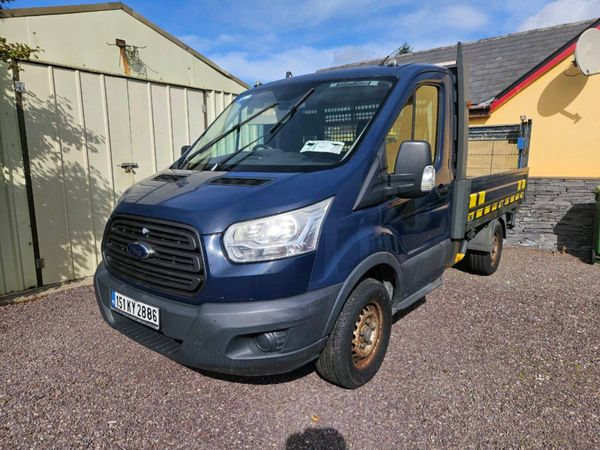 Ford Transit Dropside - Main image