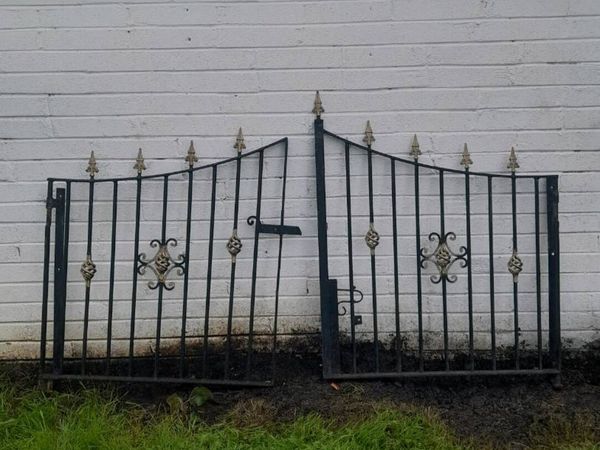Set of gates for sale - Main image
