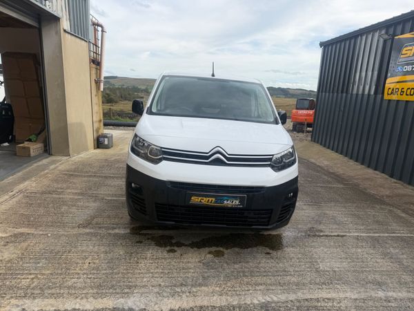 Citroen Berlingo 2022 - Main image