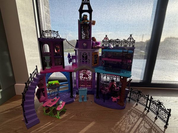 Monster high haunted high school - Main image