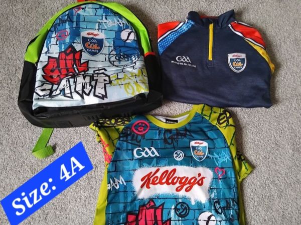 3 Sets of Kelloggs Cul Camp Zip Tops/T.Shirt/Bag - Main image