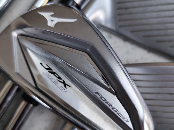 Mizuno Forged JPX 923 Irons - Main image