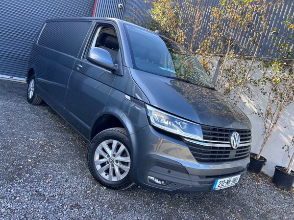 2021 Volkswagen Transporter - AUTO - Main image