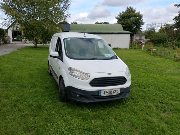 Ford Transit Courier - Main image