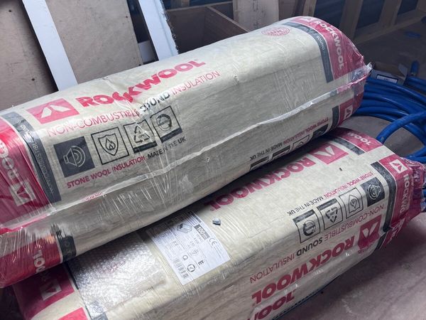 Rockwool sound insulation 100mm - Main image