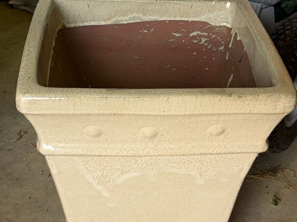 3 Garden Pots FREE - Main image