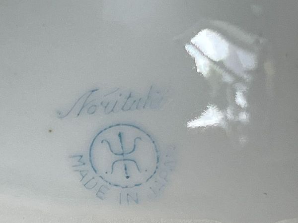 Antique Vases - Main image