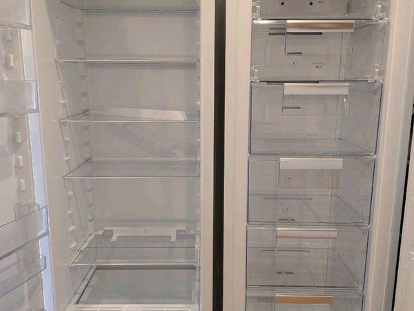 Integrated Fridge & Freezer - Main image